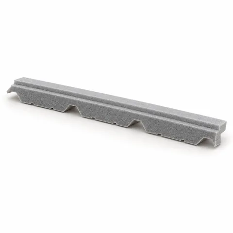 R-Panel Outside Closure
